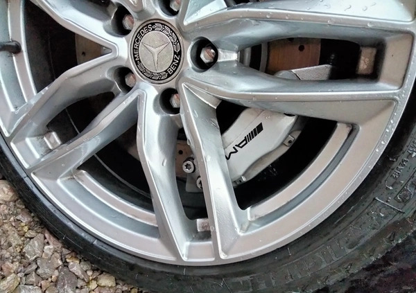 Mercedes-Benz Klasa C cena 72100 przebieg: 188000, rok produkcji 2005 z Starachowice małe 46